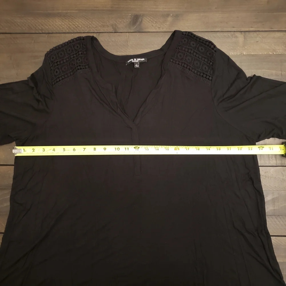 Crochet Embellished Black Tee Women Plus 1X Cable & Gauge 3/4 sleeves - Picture 11 of 15